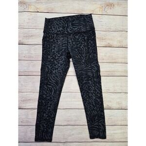 All in Motion Royal black animal prin Compression Leggings Size Youth small‎ 6-7